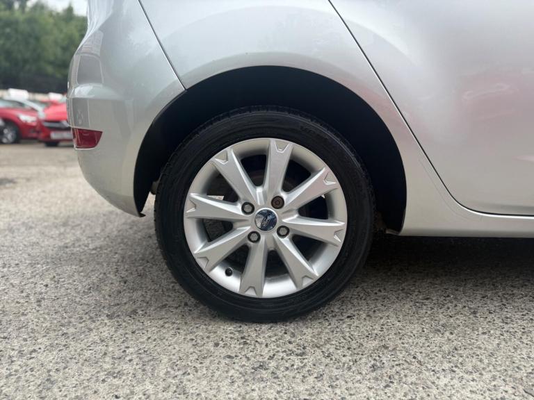 2010 Ford Fiesta 1.25 Zetec 5dr HATCHBACK Petrol Manual