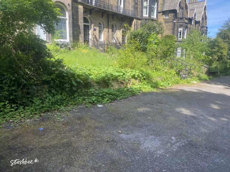 Parking Space to rent in Bradford (BD8) | Stashbee