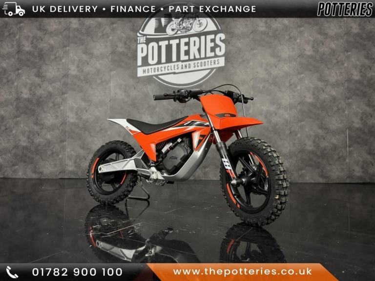 2025 KTM SX-E2