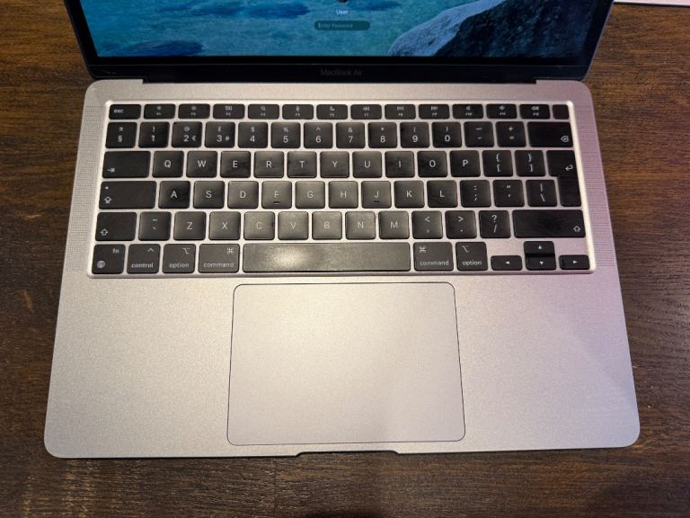 Apple MacBook Air 2020