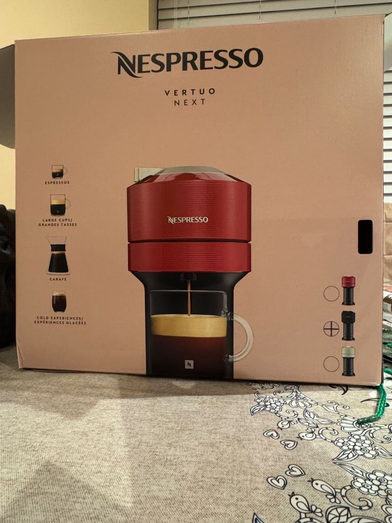 Brand New Nespresso Vertuo coffee machine with milk frother 