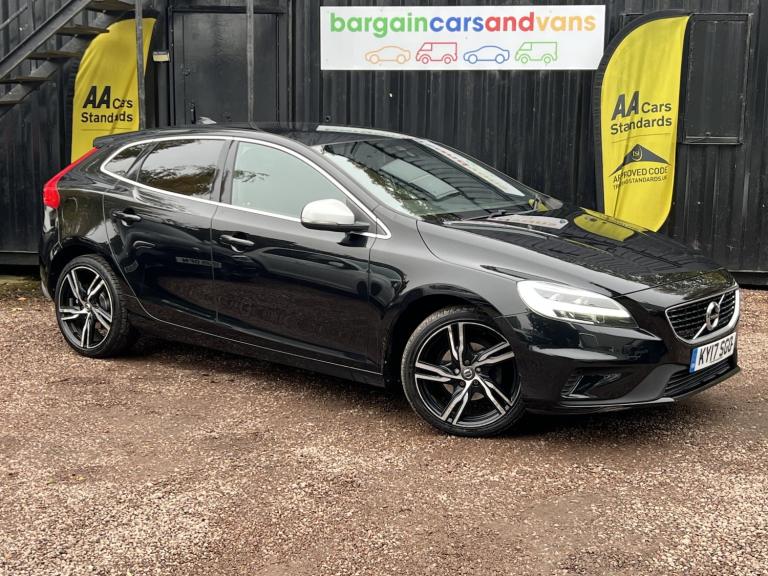 VOLVO V40 2.0 R-Design Pro D2 2017