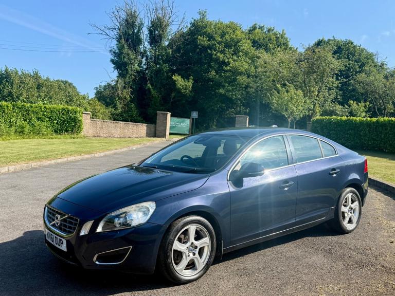 2011/61 VOLVO S60 T5 (240PS) SE LUX PREMIUM 4DR AUTO PETROL AUTOMATIC ULEZ BLUE