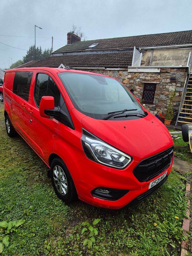 Ford custom limited crew cab lwb 320 185psi