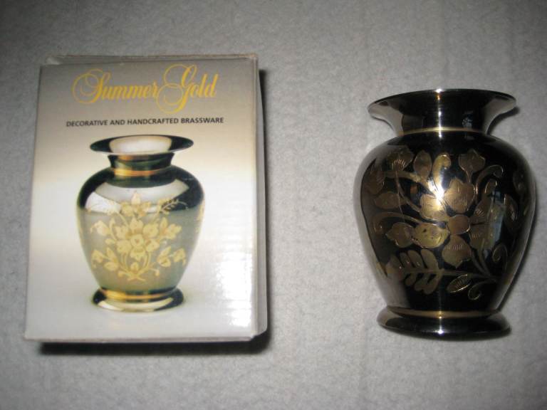 Finely Decorated Summer Gold Brass Ornamental Vase with Box for £10.00 