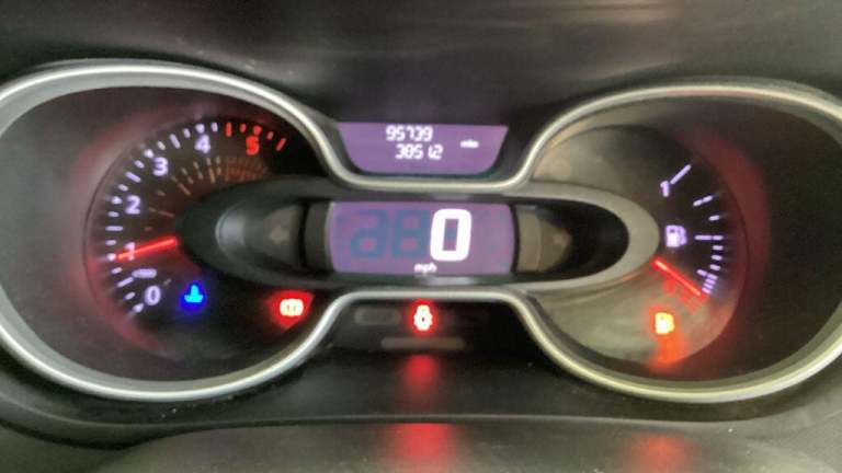 2021 Renault Trafic 2.0 dCi ENERGY 30 Business SWB Standard Roof Euro 6 (s/s) 5dr PANEL VAN Diese...