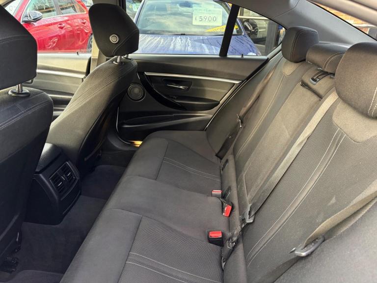 2018 BMW 3 Series 320i Sport 4dr SALOON PETROL Manual