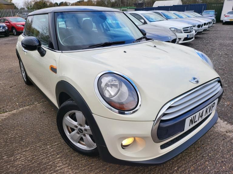 2014 MINI Hatch 1.5 Cooper 3dr HATCHBACK Petrol Manual