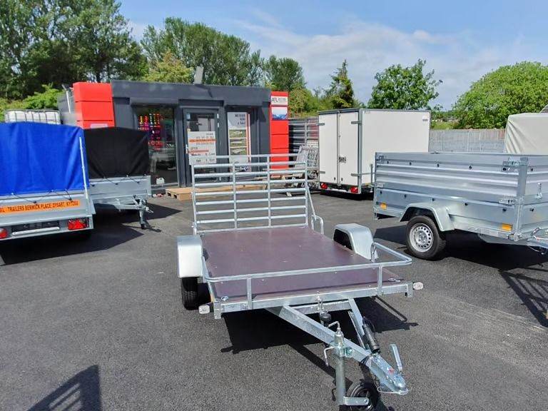 Brand new 8,2ft x 4,3ft quad/mobility scooter/golf buggy transporter trailer 750KG