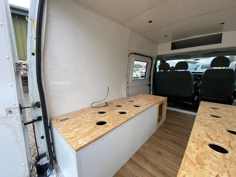 2009 Ford Transit Medium Roof Van TDCi 85ps PANEL VAN DIESEL Manual