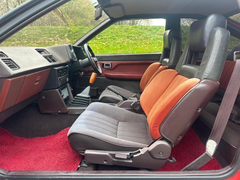 1985 Toyota Corolla 1.6 GT COUPE Twincam AE86 Rear Wheel Drive - Superb Example