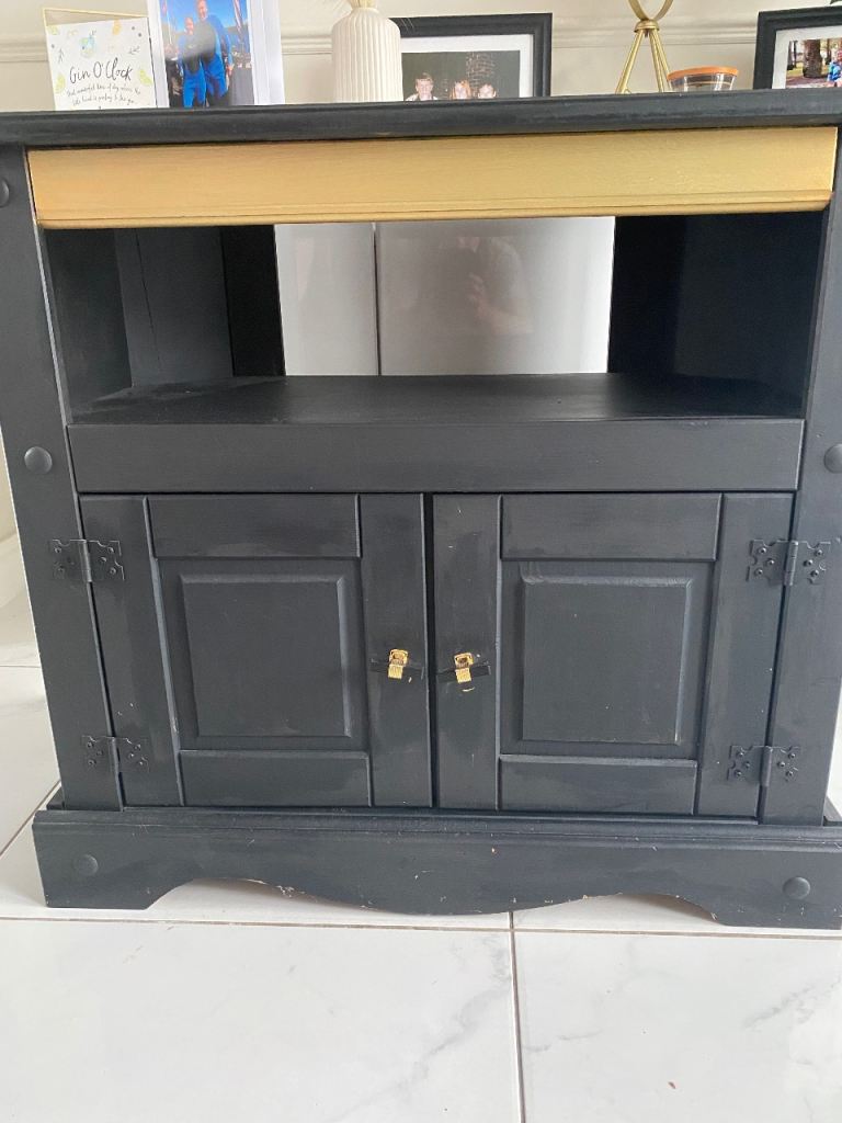 Black and gold  Wooden TV Cabinet / Sideboard - Good Condition