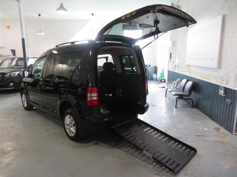 2014 Volkswagen Caddy PASSENGER UPFRONT WAV WHEELCHAIR CAR AUTOMATIC MPV Diesel Manual
