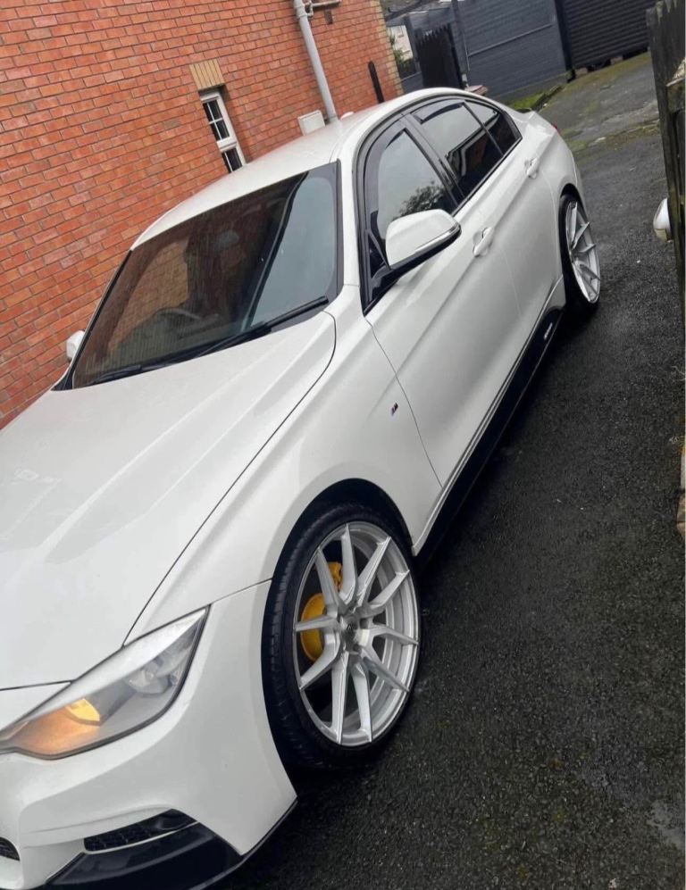 BMW, 3 SERIES, Saloon, 2014, Manual, 1995 (cc), 4 doors