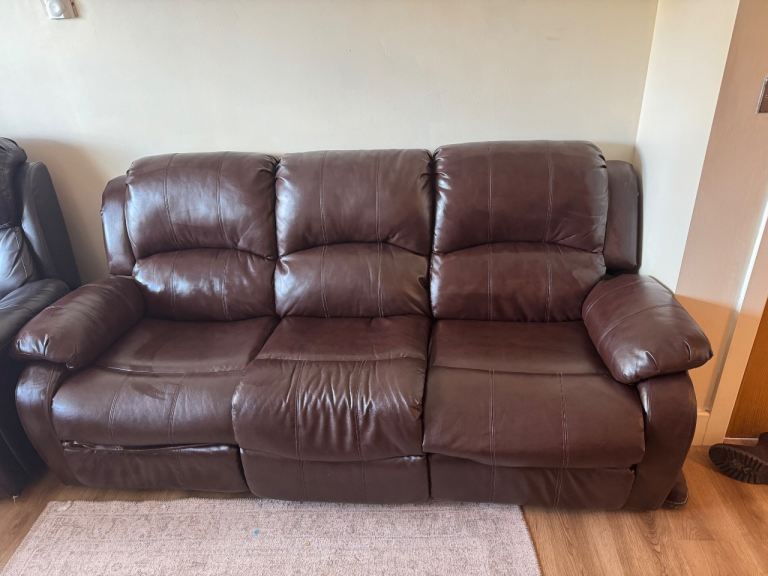 3 Seater Leather Extendable Sofa