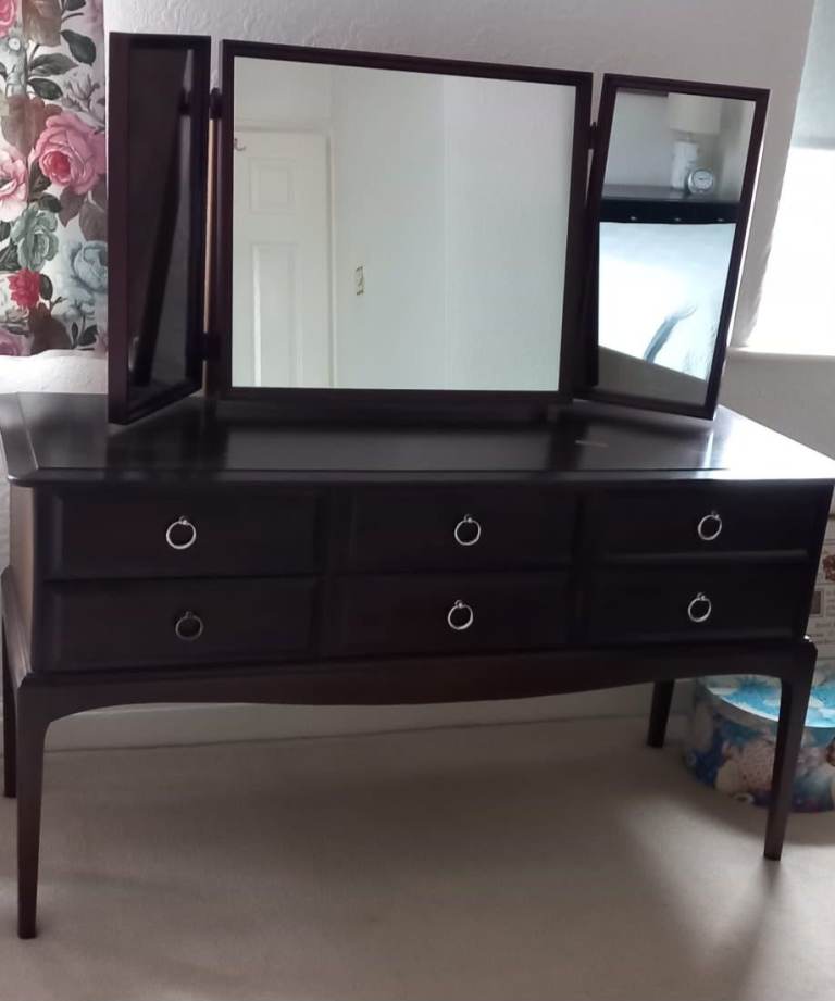 Stag Minstrel Dressing Table – Good Condition