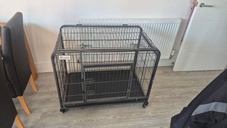 Pet Crate As New