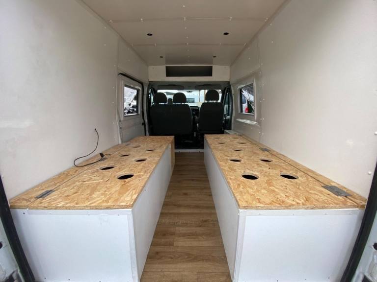 2009 Ford Transit Medium Roof Van TDCi 85ps PANEL VAN DIESEL Manual