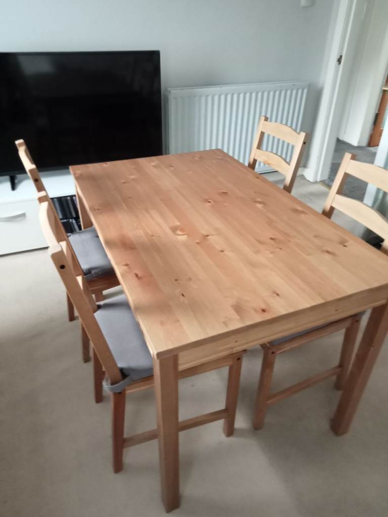Ikea Wooden Dining Table and 4 Chairs – Excellent Condition ** SELL ASAP**DUE TO RELOCATING. 