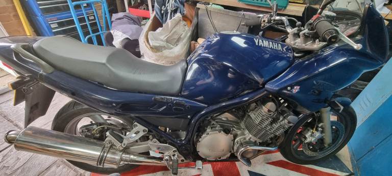 Yamaha, XJ, 2000, 892 (cc)