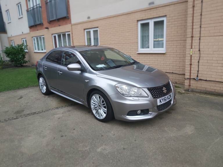 Suzuki, KIZASHI, Saloon, 2011, Semi-Auto, 2393 (cc), 4 doors