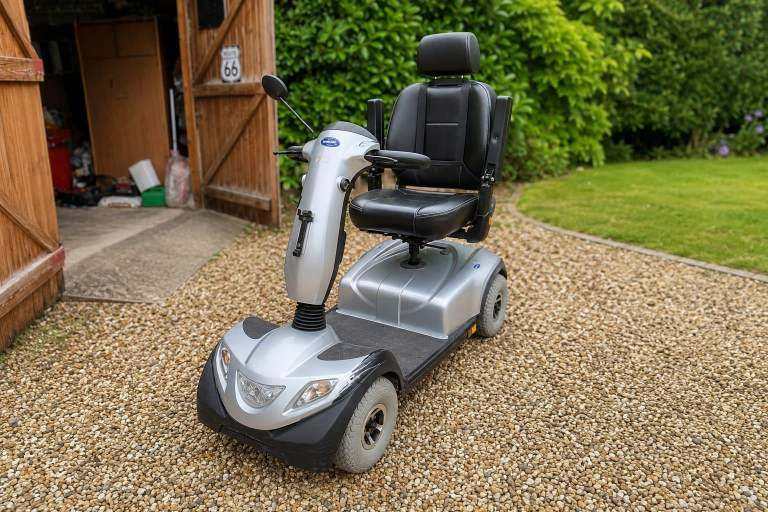 Invacare Comet Mobility Scooter – 8mph, Good Condition