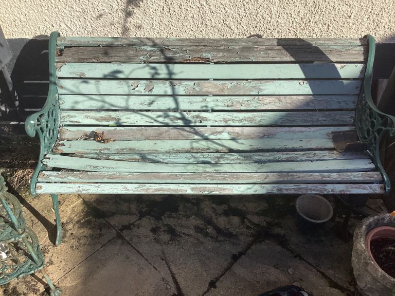 image for GARDEN BENCH , NEED TLC 