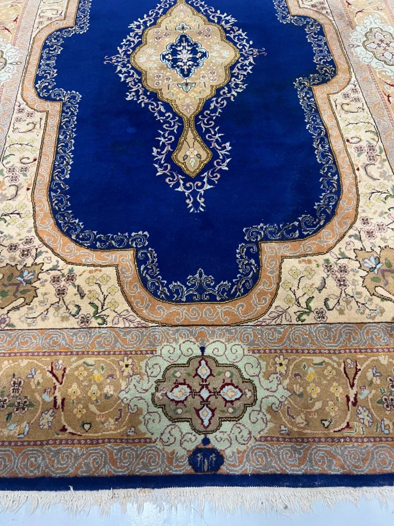 Romanian kirman rug 240x370cm