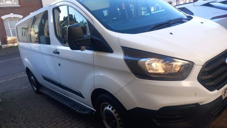 🚀 Discover Practical Comfort with the Ford Transit 2018