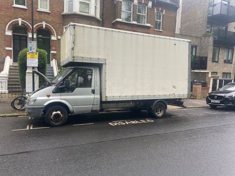 RK05 XHV Transit Luton Van - Needs repair, ideal project