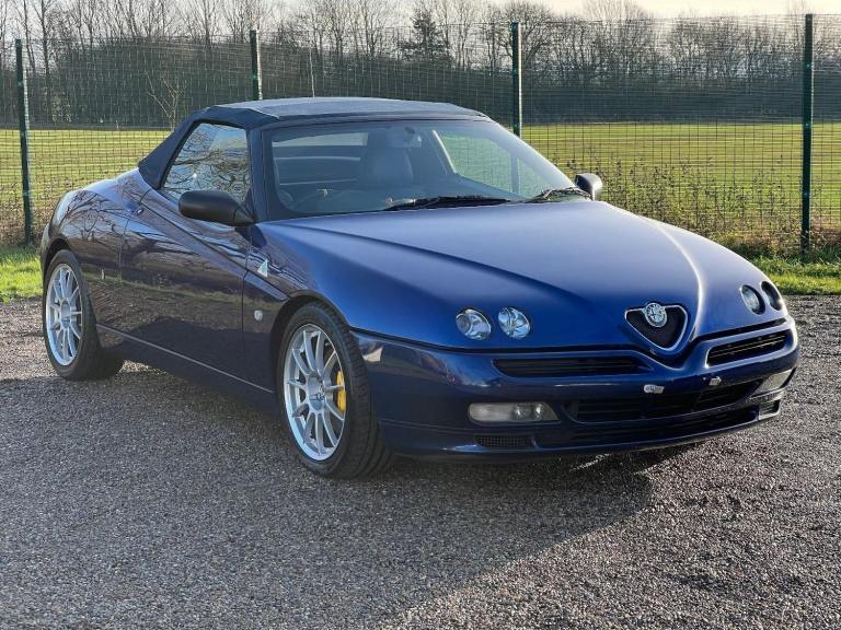 ALFA ROMEO SPIDER RARE 3.0 V6 24V 6 SPEED CONVERTIBLE SPIDER * FULL LEATHER *