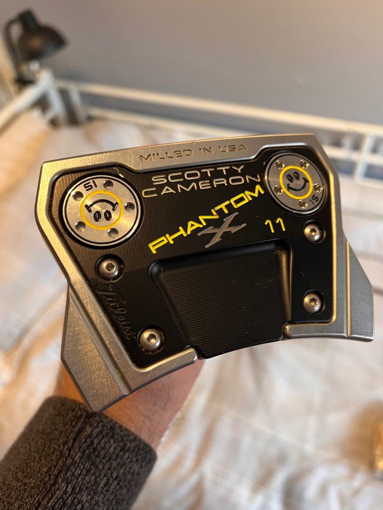 Scotty Cameron Phantom X11 with weight kit