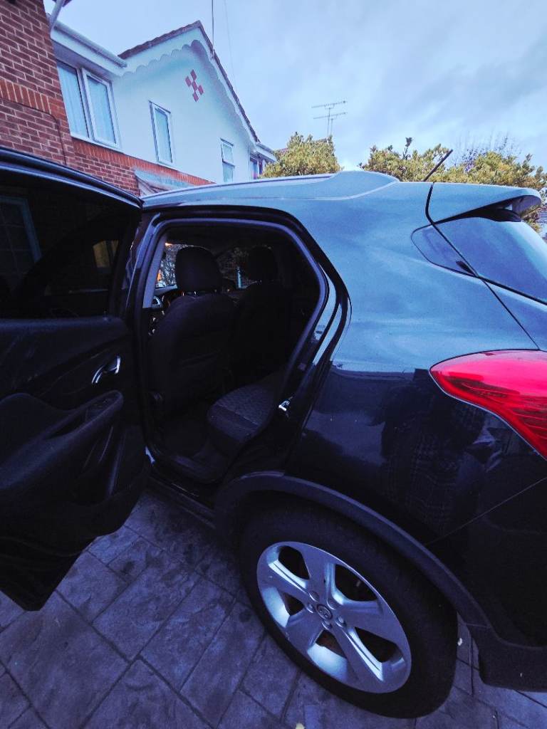 Vauxall Mokka Exclusive S/S Manual Petrol