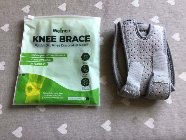 Knee brace
