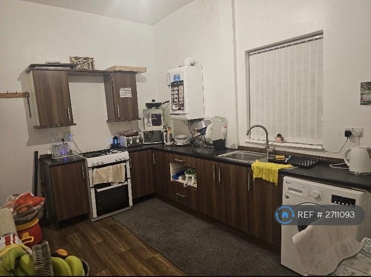 2 bedroom house in Cateaton Street, Bury, BL9 (2 bed) (#2711093)