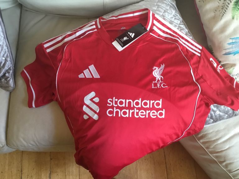 Lfc replica 