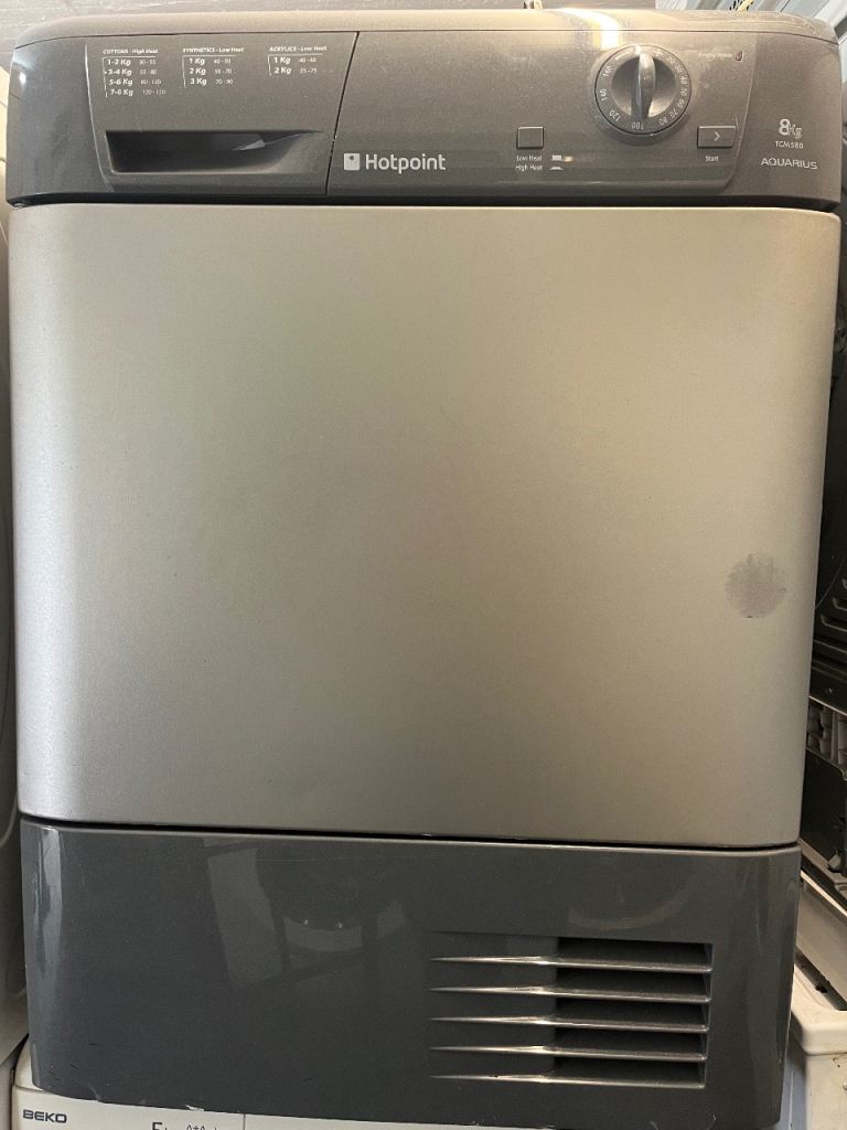 Hotpoint 8KG Tumble Dryer – Grey, Good Condition
