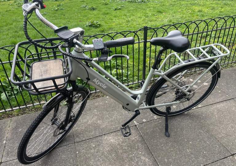 Lovely Mycle Comfort Step-Through Electric Bike – Large Frame – in good condition