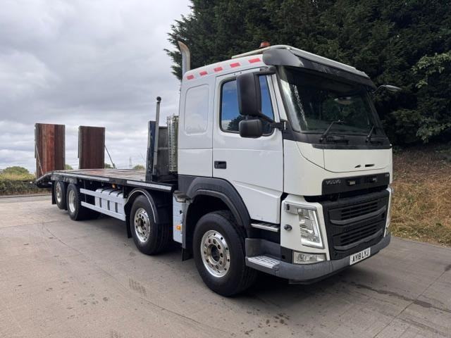 2018 18 Volvo FM 420 E6 8x2 sleeper cab 29ft Sterling beavertail winch alloys