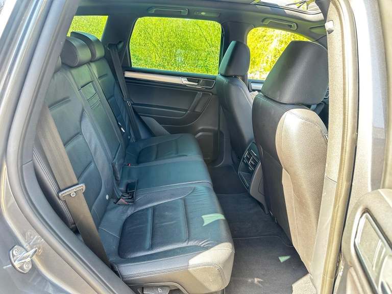 2017 67 Volkswagen Touareg 3.0 TDi V6 R-Line Auto