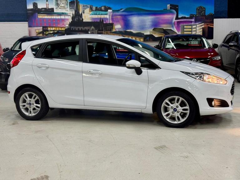 FORD FIESTA 1.0T EcoBoost Zetec Euro 5 (s/s) 5dr 2014