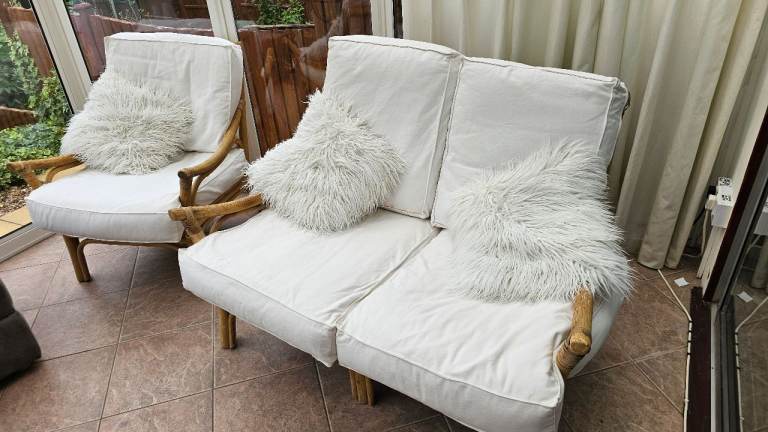 Conservatory furniture