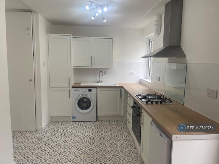 1 bedroom flat in St.Mary's Walk, Maidenhead, SL6 (1 bed) (#2749754)