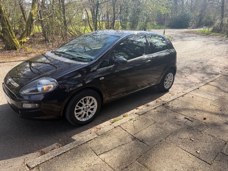 Fiat Punto Evo hatchback petrol 1200cc 1.2 