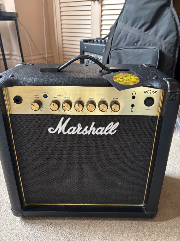 Marshalls MG15R amp
