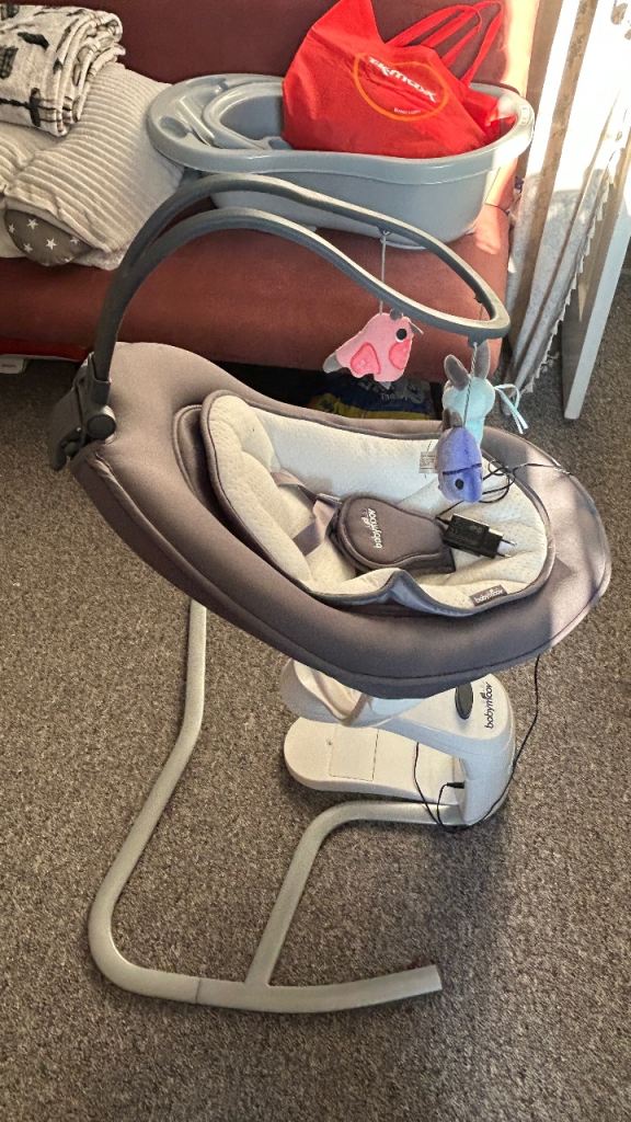 Babymoov Baby Swing/Rocker with Toys – Grey, Good Condition