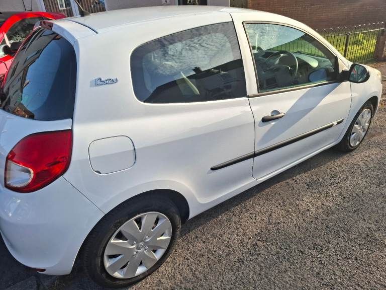 Renault, CLIO, Hatchback, 2011, Manual, 1149 (cc), 3 doors