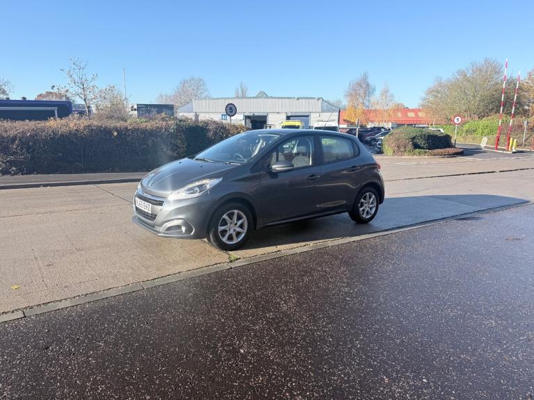 2015 Peugeot 208 1.0 PureTech Active 5dr HATCHBACK Petrol Manual