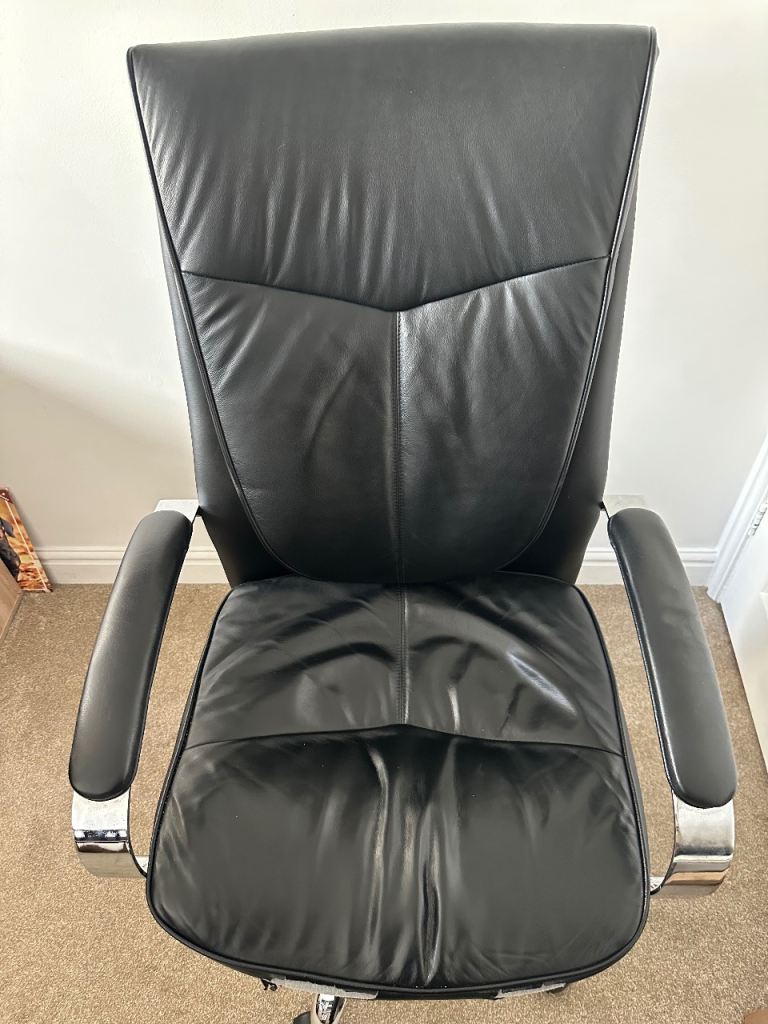 Executive office chair - genuine leather - black