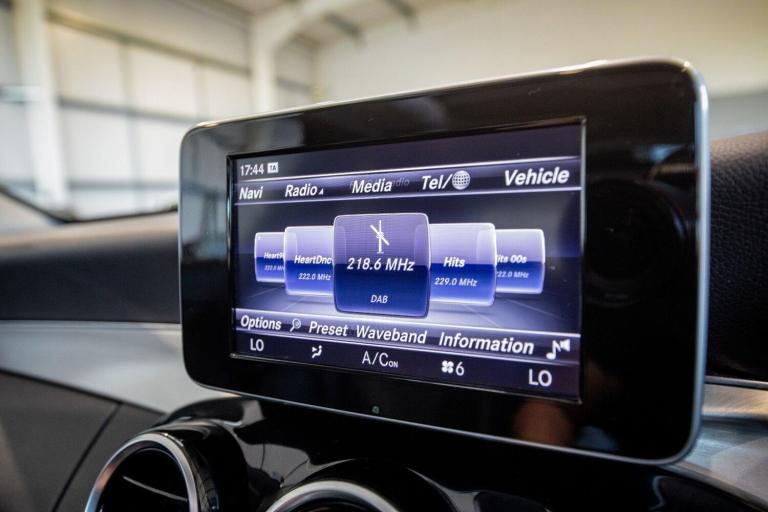 2016 Mercedes-Benz C Class C250d Sport Premium 4dr Auto SALOON DIESEL Automatic